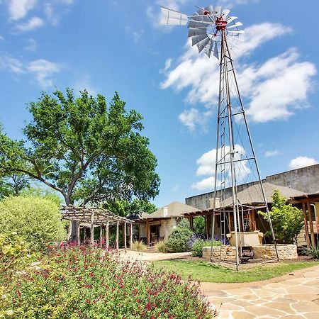 Wine Country Cottages On Main Fredericksburg Luaran gambar