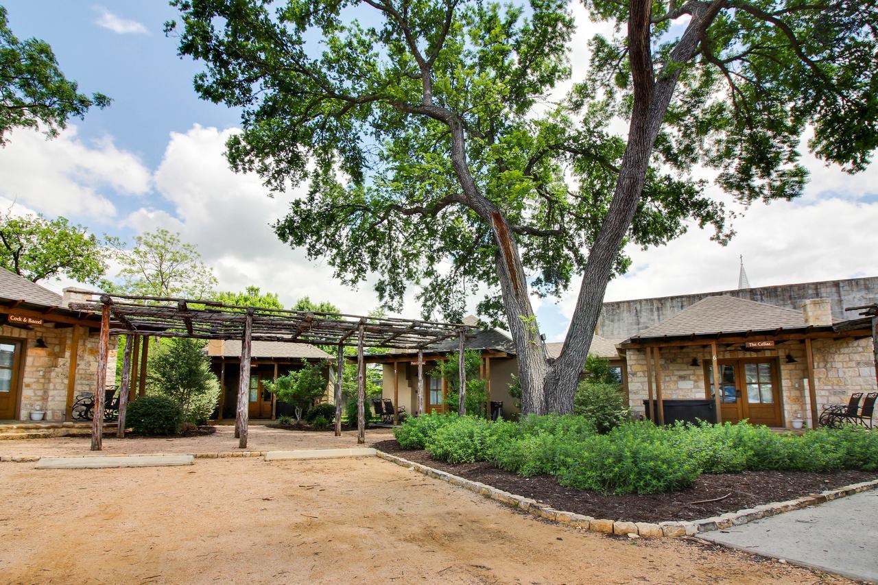Wine Country Cottages On Main Fredericksburg Luaran gambar